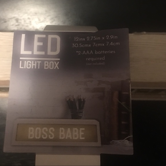 COPY - LED Boss Babe Light box office decor - Picture 4 of 7